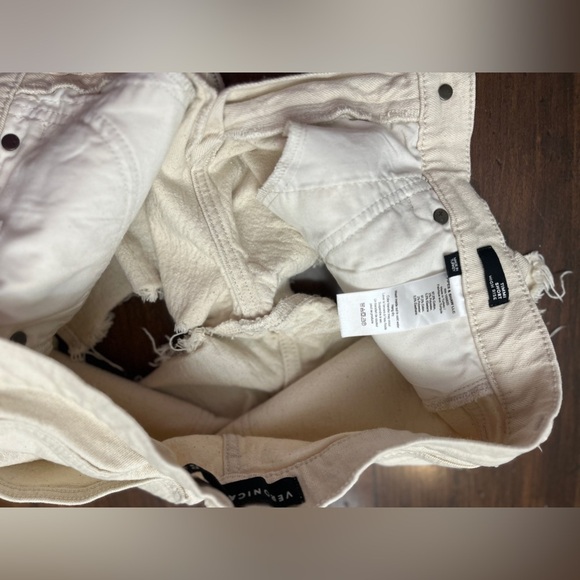 Veronica Beard Timmi Cutoff Shorts Size 30 / 10 Ecru High Rise Designer Summer - Picture 13 of 16